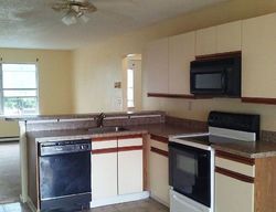 Coleman St Apt 423, West Haven - CT