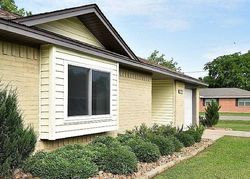 Avenue B, Danbury - TX