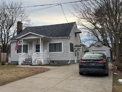 Mill St, Hartland - MI