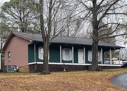 Windsor Dr, Calvert City - KY