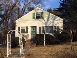Thaxter Rd, Newtonville - MA