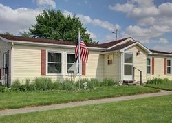 S Willow St, Ogden - IL