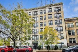 W Eastwood Ave Apt 502, Chicago - IL