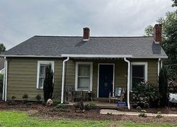29th Avenue Dr Nw, Hickory - NC