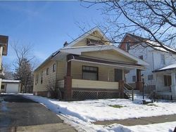 E 104th St, Cleveland - OH
