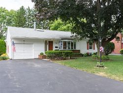 Villa Nova Rd, Rochester - NY