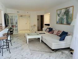 Collins Ave Apt 332, North Miami Beach - FL