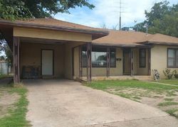 E 1st St, Portales - NM