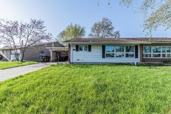Fairway Dr, Rantoul - IL