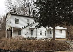 Cliff Dr, Fairview Heights - IL
