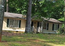 Lowry Rd, Grantville - GA