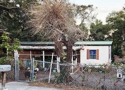 Shell Crest Ave, Cedar Key - FL
