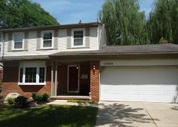 Thornwood St, Riverview - MI