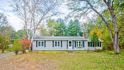 W Farms Rd, Florence - MA