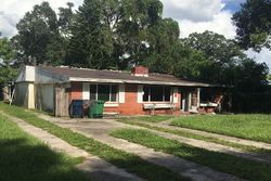 N 19th St, Tampa - FL