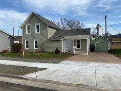 Kranzfelder St, Bloomer - WI