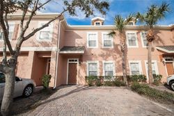 Caravelle Cir, Kissimmee - FL