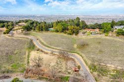Shannon Rd, Los Gatos - CA