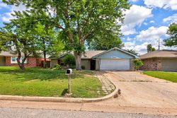 Wilshire Hills Dr, Oklahoma City - OK