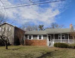 Laytons Lake Dr, Penns Grove - NJ