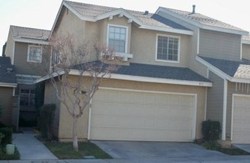 Live Oak Pl, Corona - CA