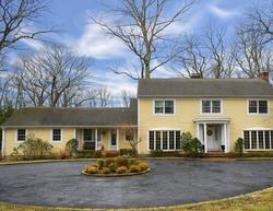 Juniper Dr, Oyster Bay - NY