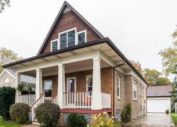 S Pine Ave, Arlington Heights - IL