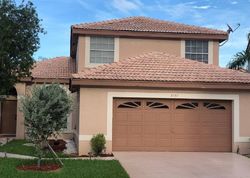 Nw 183rd Cir, Hollywood - FL