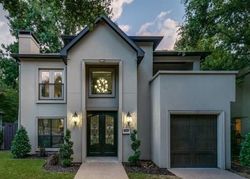 Mockingbird Ln, Dallas - TX