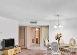 Nw 22nd Ct Apt 216, Fort Lauderdale - FL