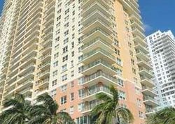 Brickell Bay Dr Apt 3303, Miami - FL