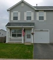 Troon Dr, Montgomery - IL