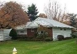 Tanners Rd, Great Neck - NY