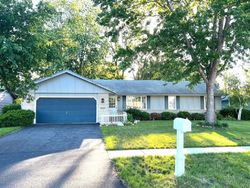 Colchester Dr, Machesney Park - IL
