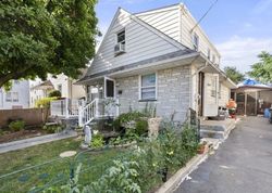 Donaldson Pl, Linden - NJ