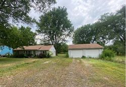 S Mullen Rd, Belton - MO